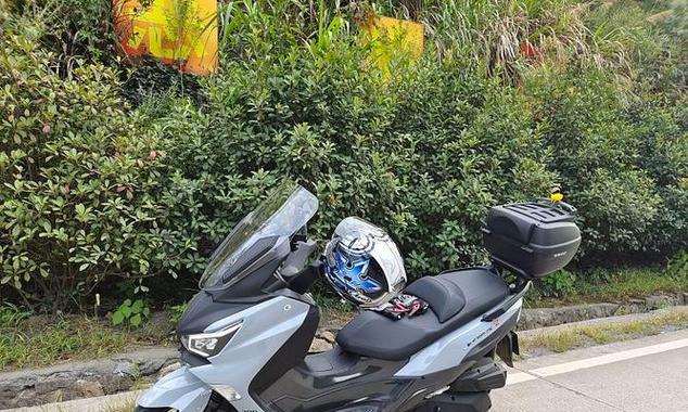深入解析Z300（性能、外观和内部配置的完美结合）