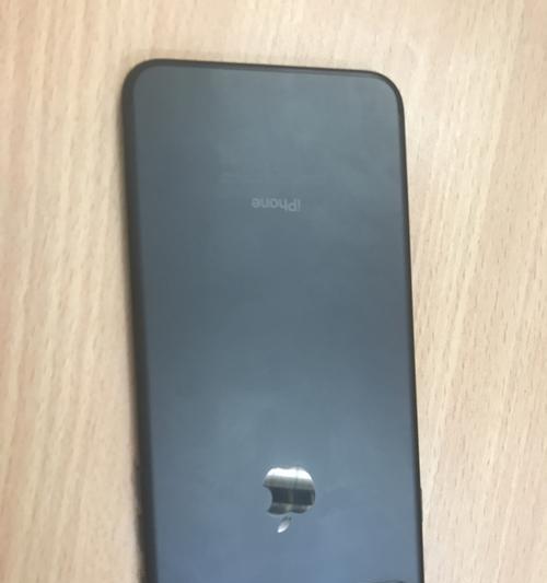 探索新加坡版iPhone7的优势和特点（新加坡版iPhone7在设计、功能和性能方面的突破与创新）